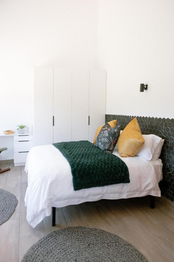 La Roche Estate Apartment ฟรันเชิค ภายนอก รูปภาพ