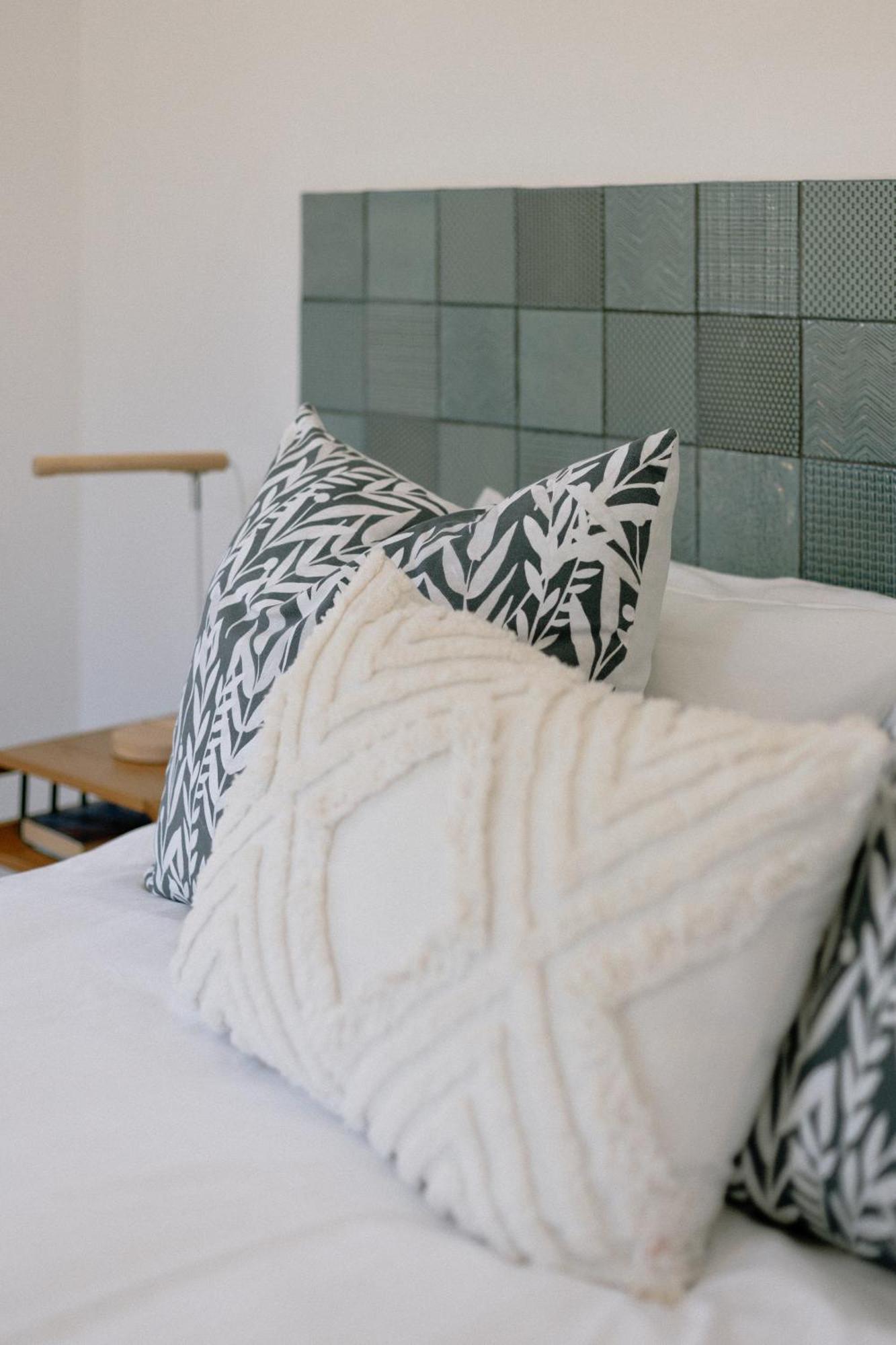 La Roche Estate Apartment ฟรันเชิค ภายนอก รูปภาพ